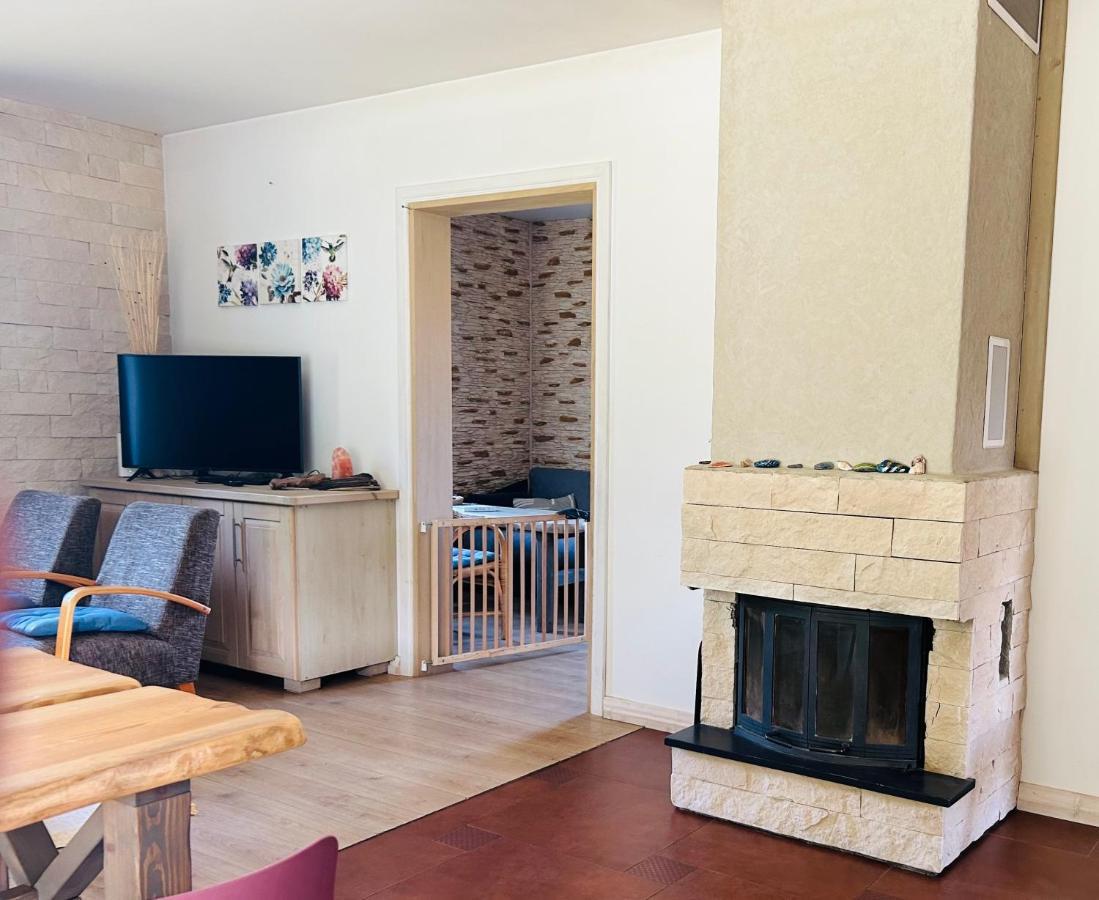 Mezalauki Villa Kolka Ngoại thất bức ảnh
