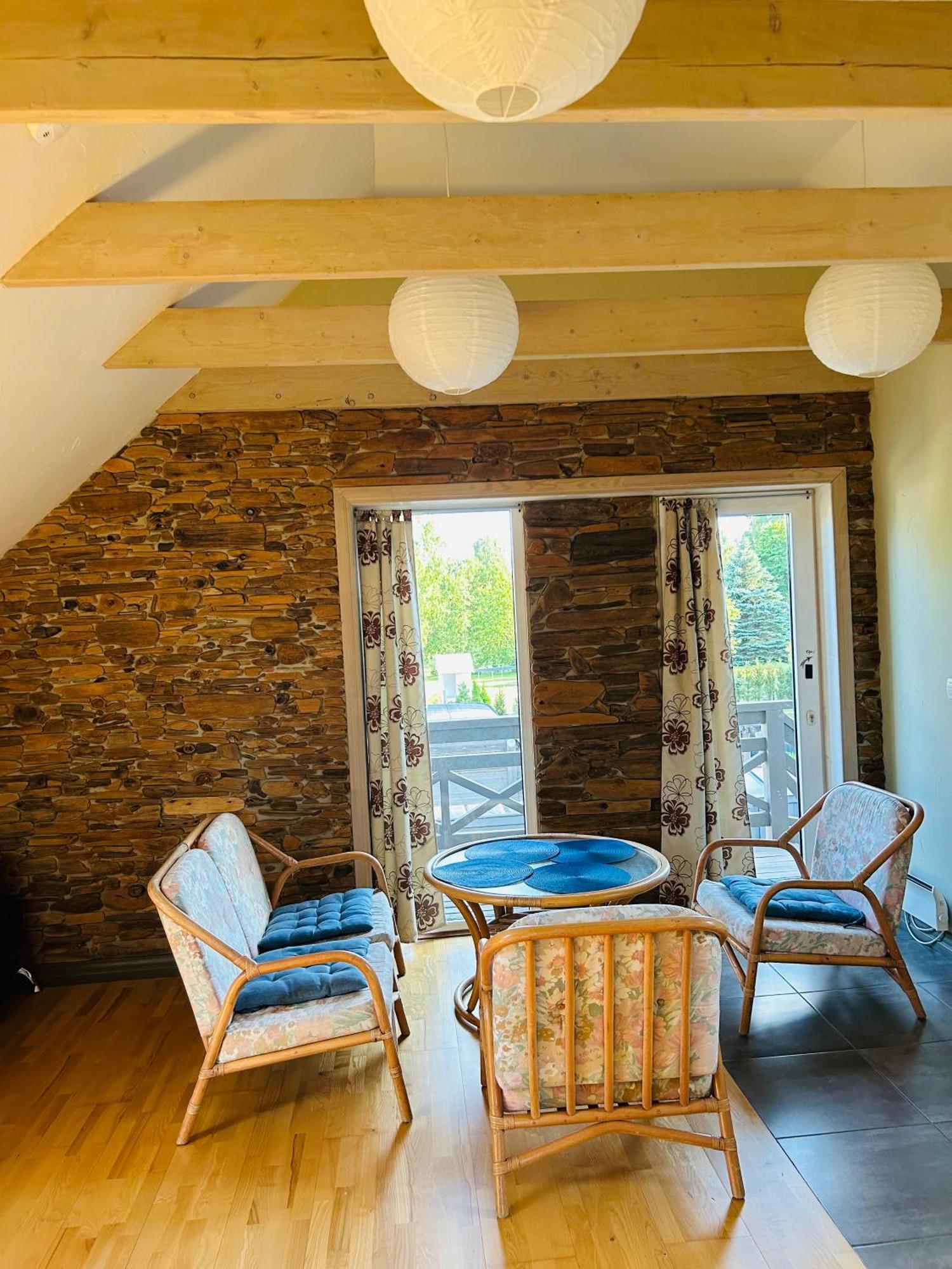 Mezalauki Villa Kolka Ngoại thất bức ảnh